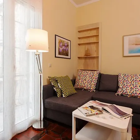Metropolis Apartment - 150M From St Marcus Square, By Zantewize Exterior photo